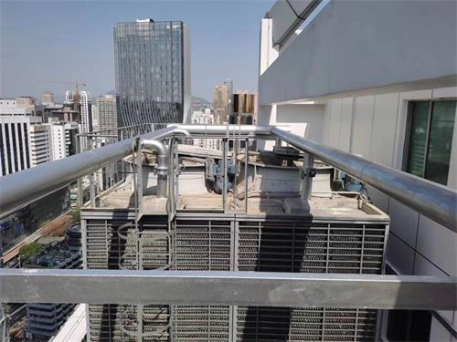 淺析封閉式冷卻塔的應用前景(嘉興50噸封閉式冷卻塔價格)