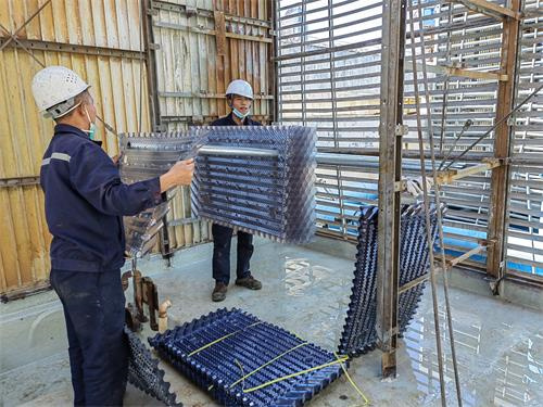 冷卻塔（涼水塔，冷水塔，冷卻水塔）的工作原理,冷卻塔和涼水塔的區別